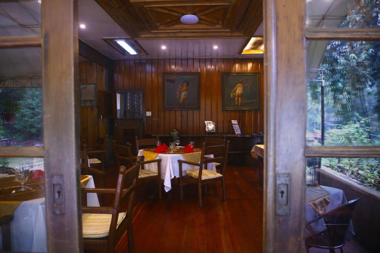 Mountain Lodge And Restaurant Baguio City Esterno foto