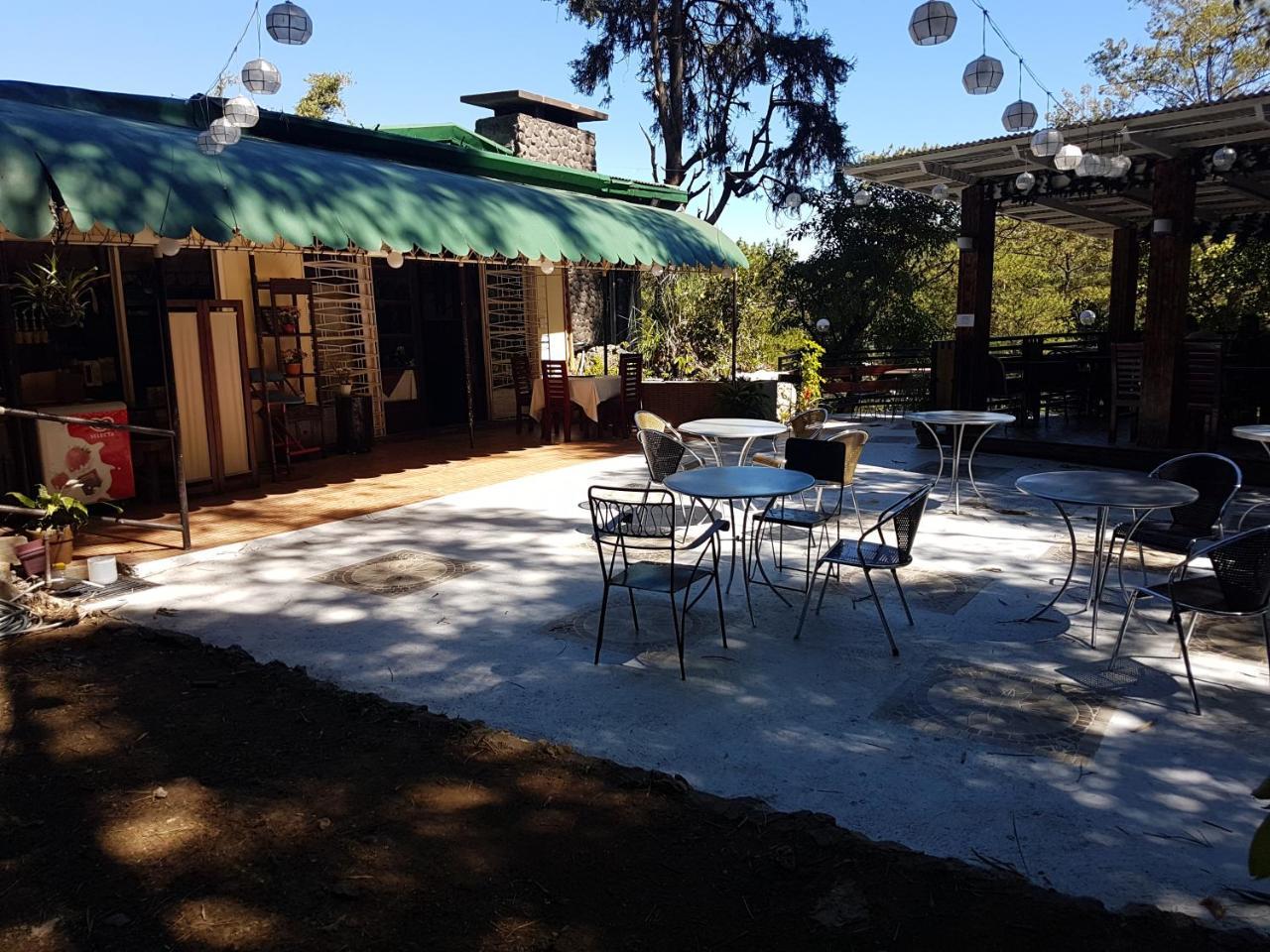 Mountain Lodge And Restaurant Baguio City Esterno foto